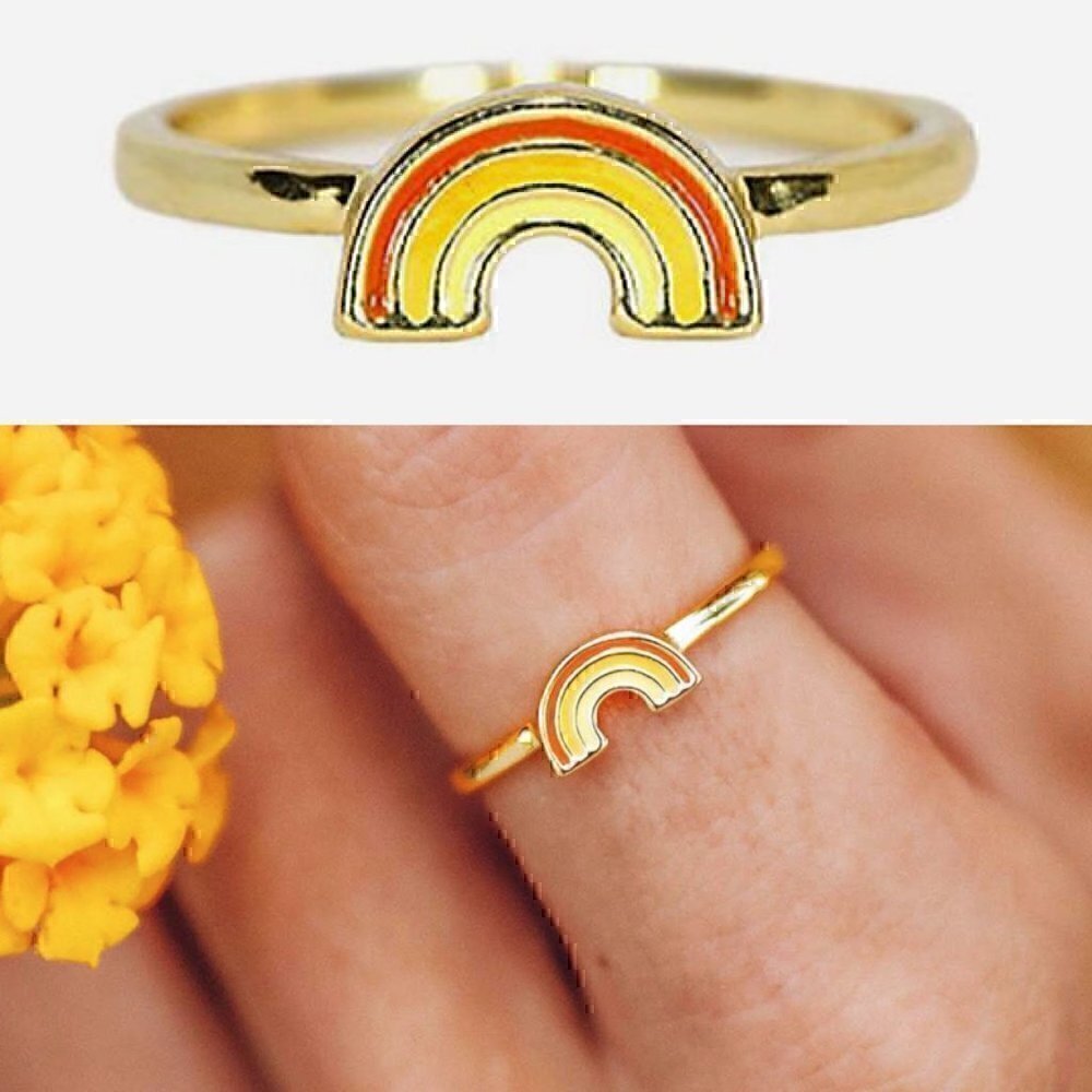 New Pura Vida Rainbow Ring